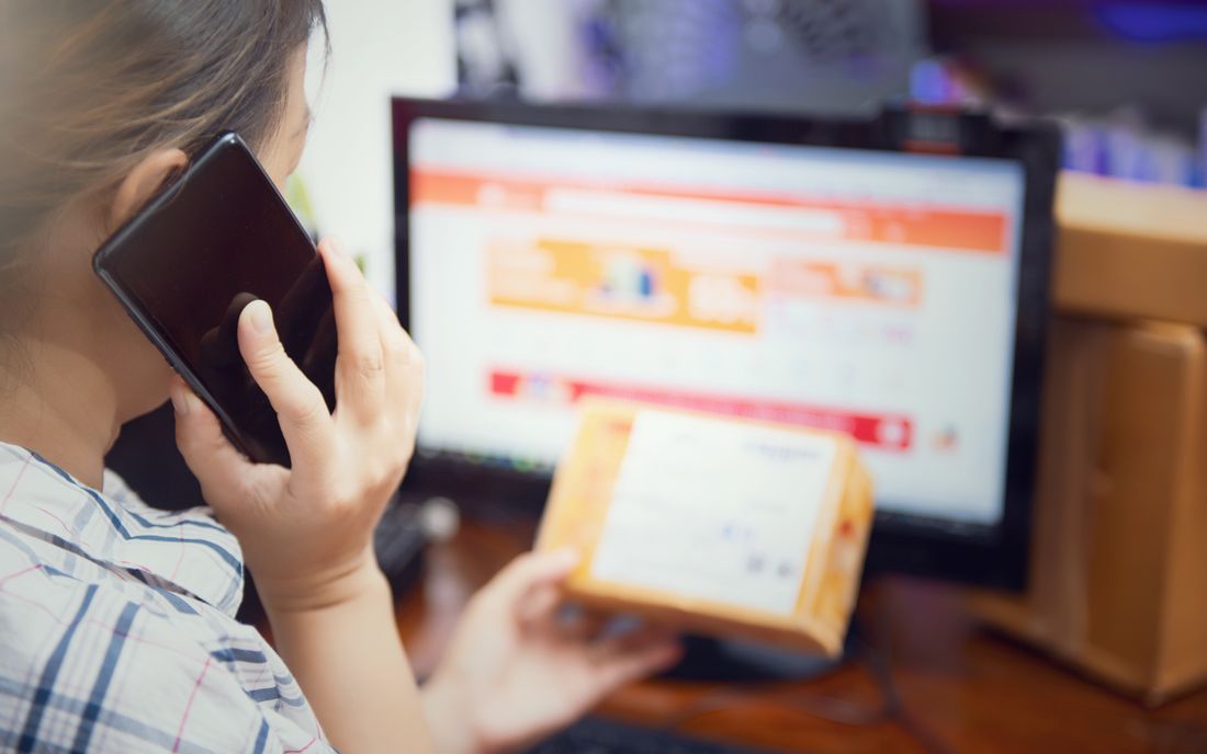 E-commerce returns: when does a returned item count as stock?